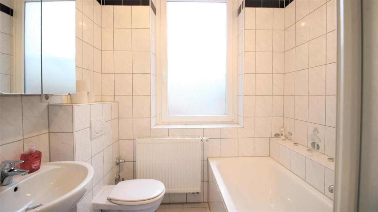 וירצבורג Privatzimmer Nahe Bahnhof Und City מראה חיצוני תמונה